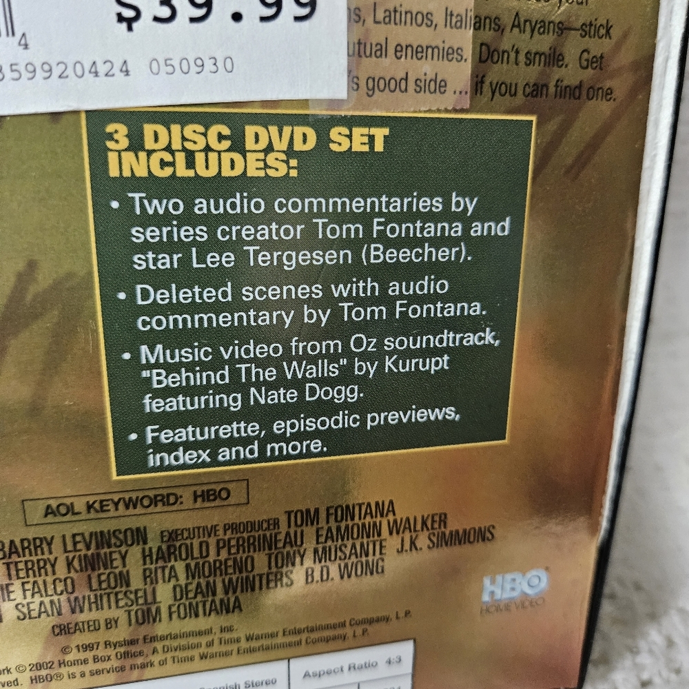 OZ FIRST & SECOND COMPLETE SEASON (16 Episodes-16 Hours-6 Discs) HBO BOX SETS - Picture 5 of 11